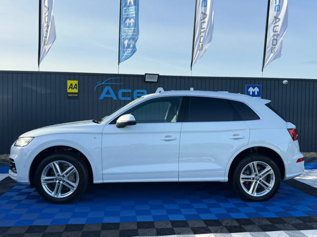 Audi Q5 **DEPOSIT TAKEN** S-LINE QUATTRO 4WD - 2.0 - Image 4