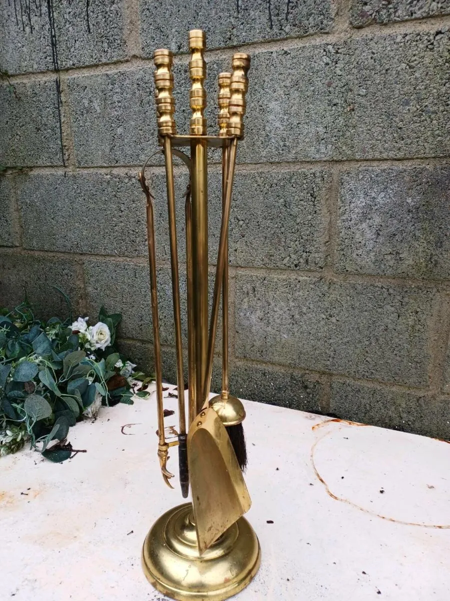 Vintage Brass Companion Set - Image 1