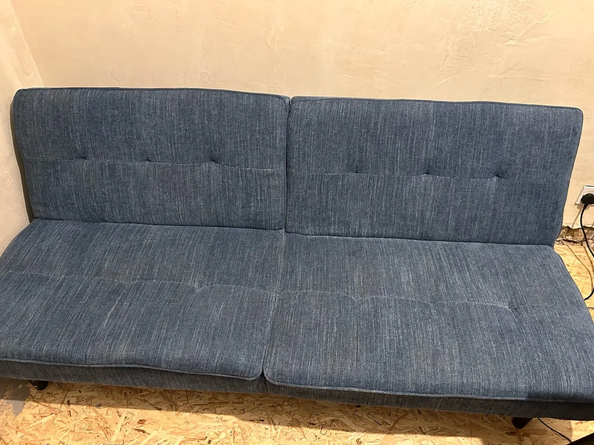 Sofabed for sale - Image 1