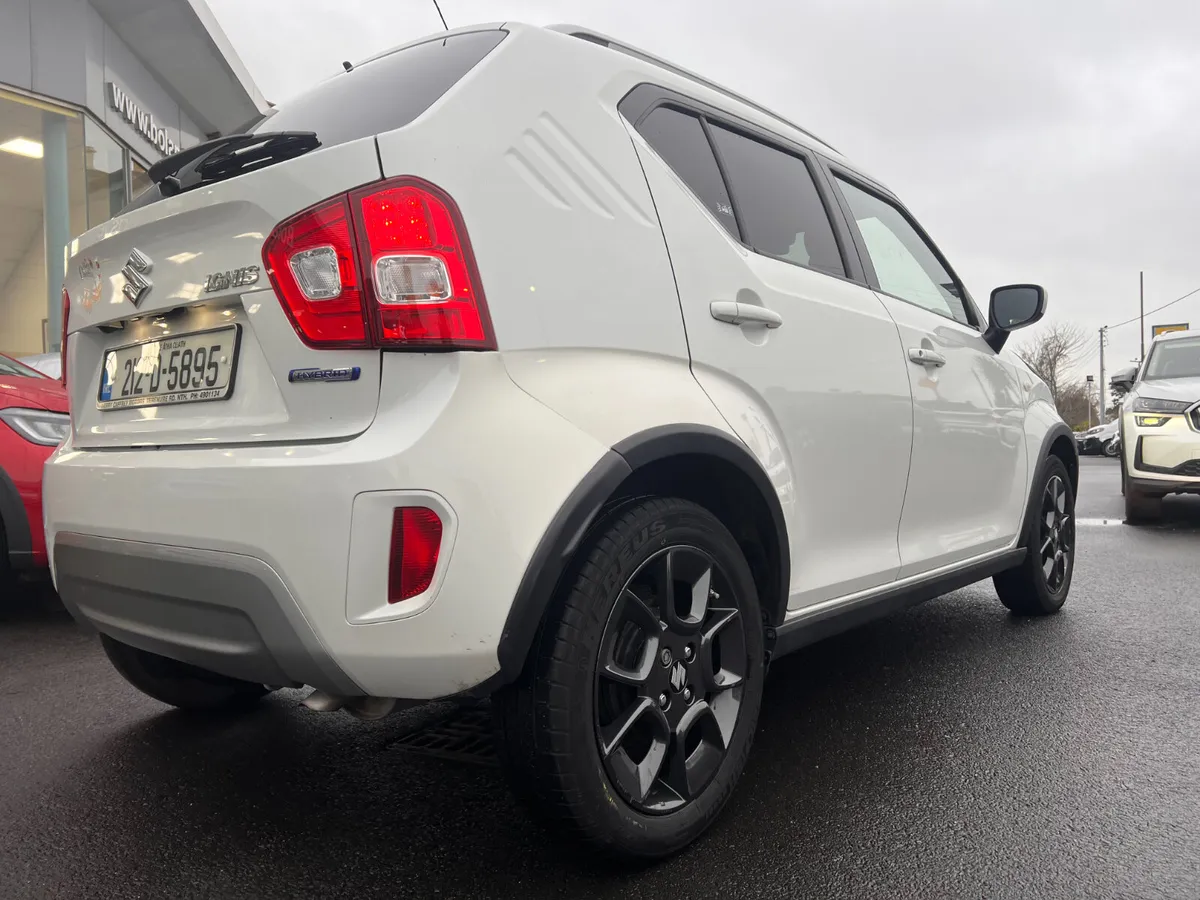 Only 28,000 Kms 1.2 DUALJET HYBRID High Spec 1 Own - Image 2