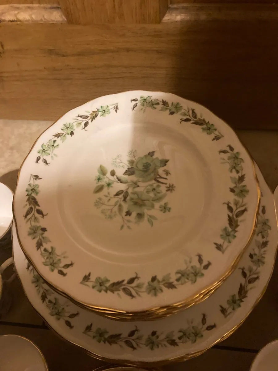 Vintage fine bone china dinner set free postage - Image 3