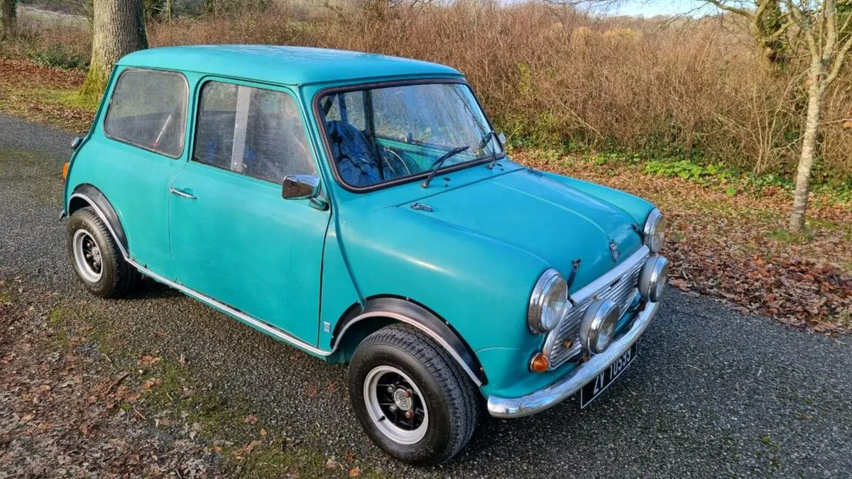 1970 mini - Image 1