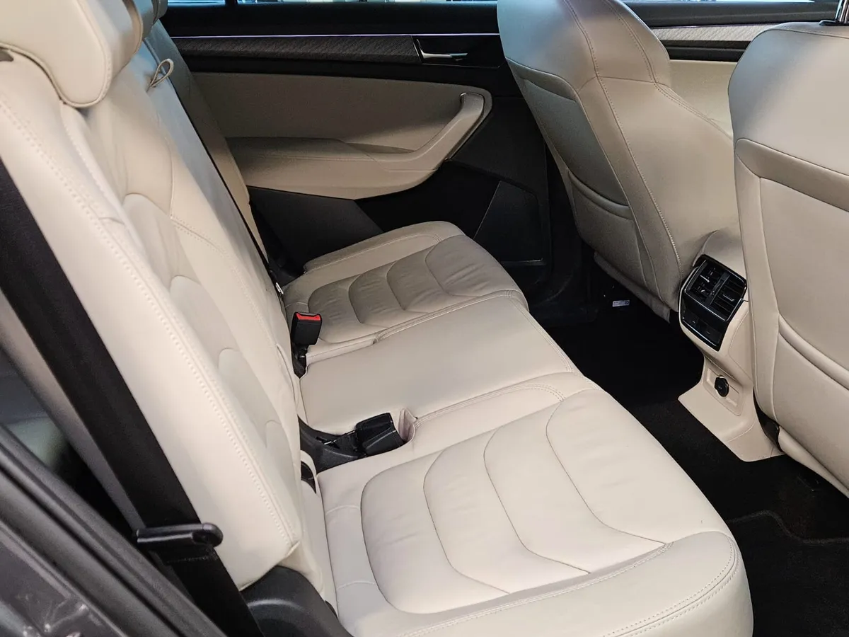 221 SKODA KODIAQ STYLE 2.0 DIESEL 150 BHP - Image 4