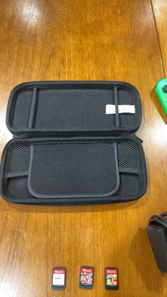 Nintendo Switch - Image 3