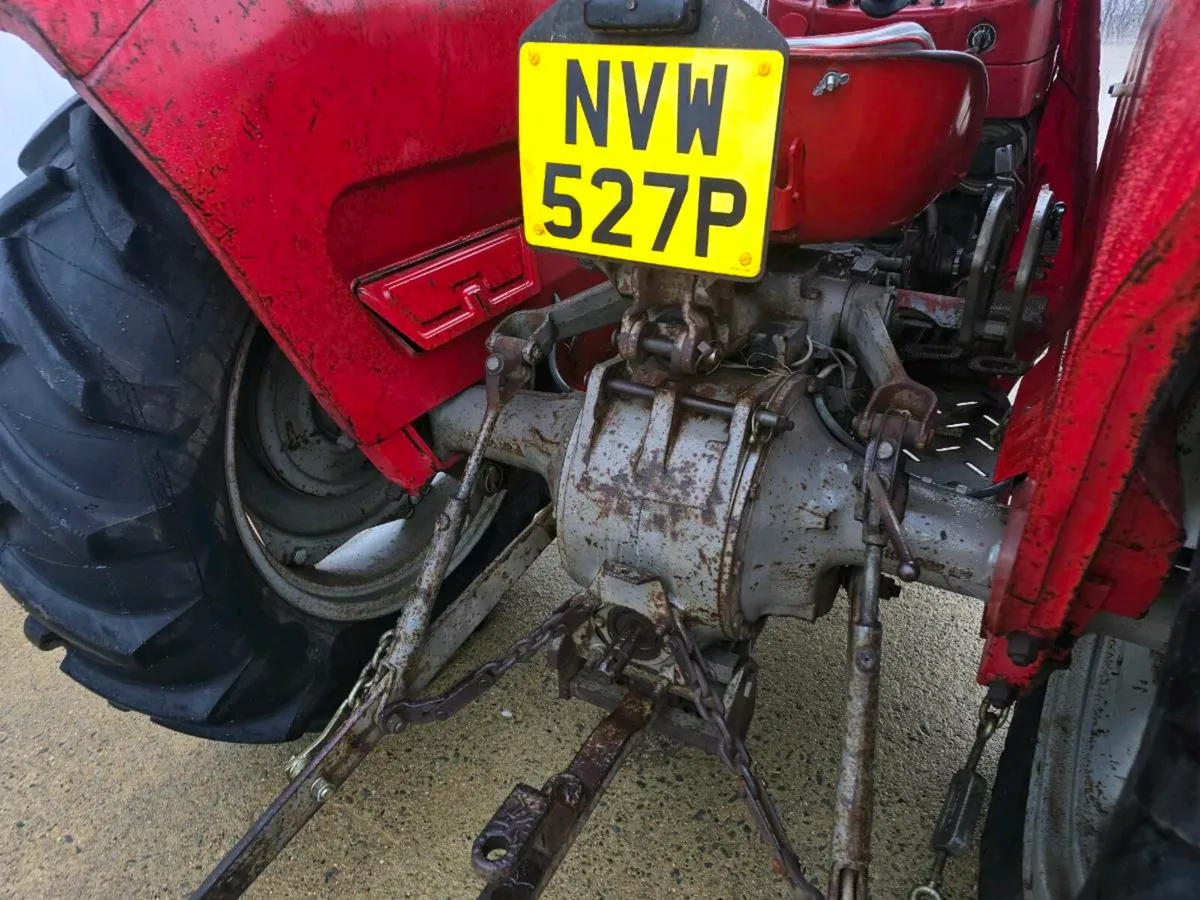 Original 135 massey ferguson with flexi cab - Image 3