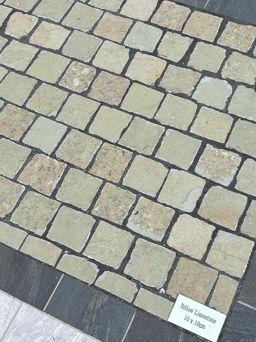 Limestone Cobbles & Granite Chipping - Image 3