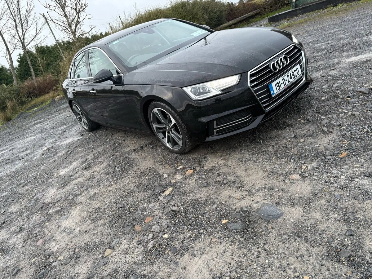 Audi A4 2019 Diesel - Image 1