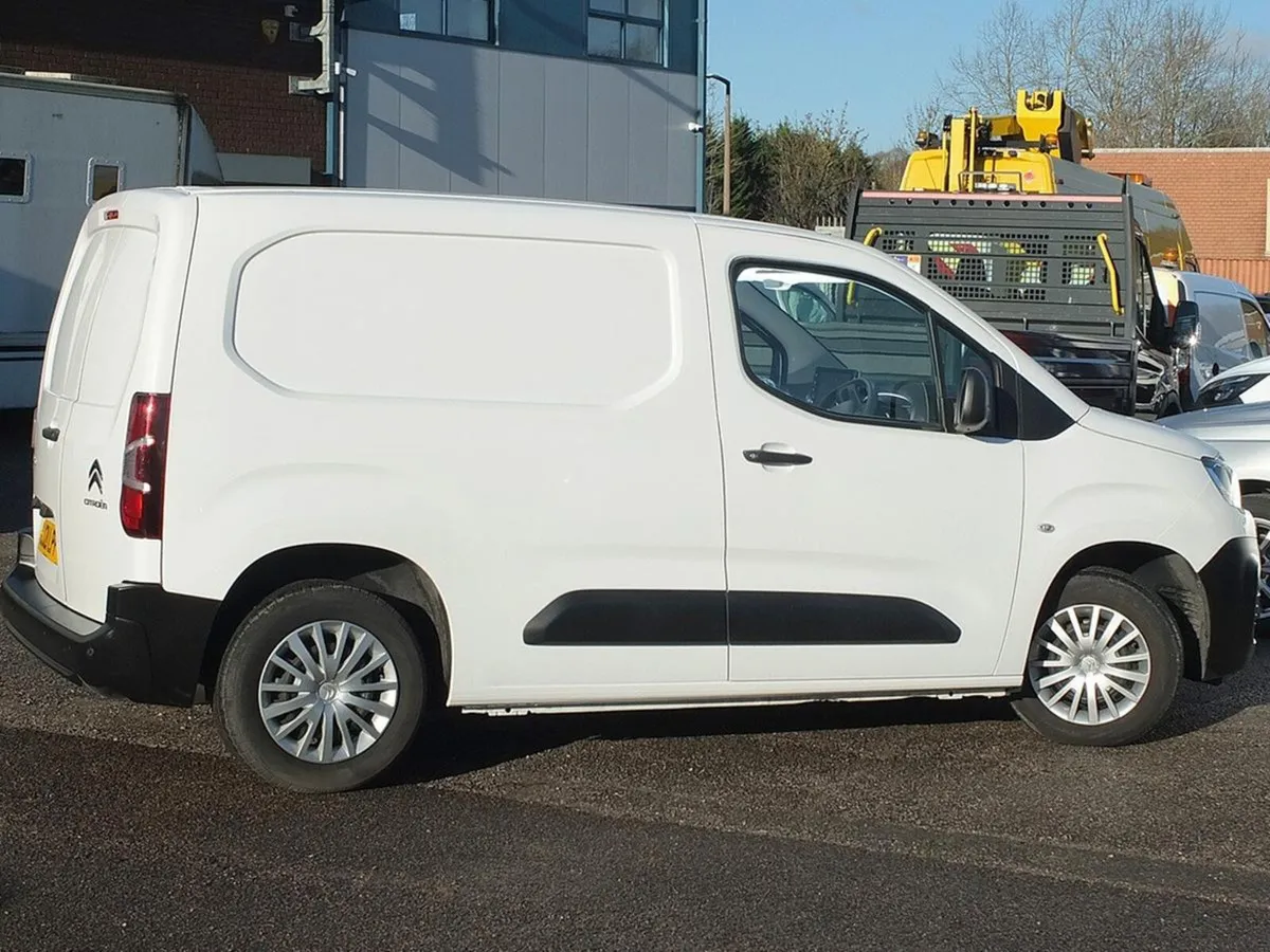 2021 Citroen Berlingo Small Panel Van - Image 1