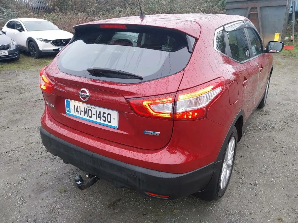 Nissan Qashqai  NCT 8/26 TAX 5/26 - Image 2