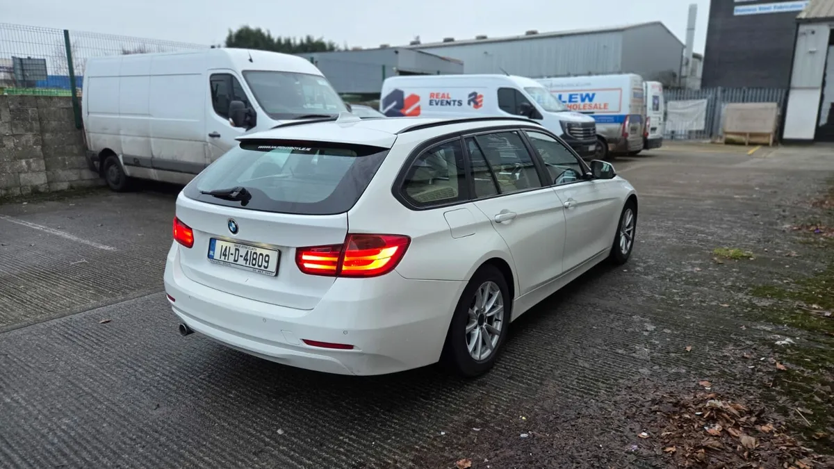 Bmw 320D Estate business Nct & Tax - Image 3