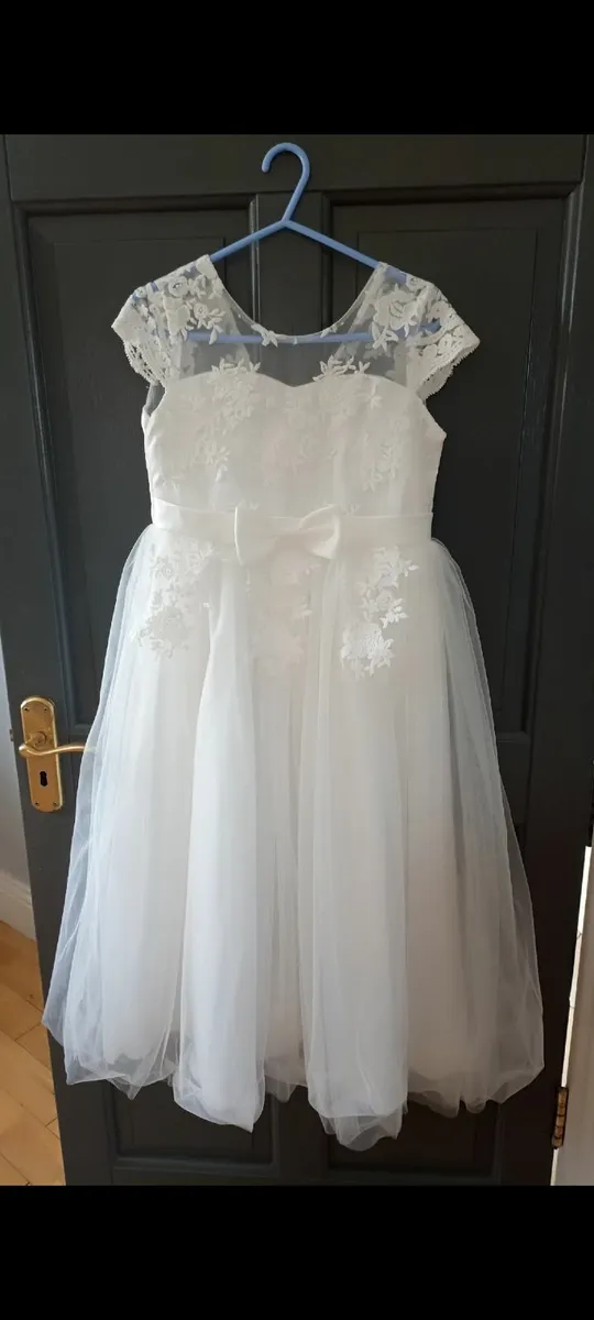 Communion dress - Image 1