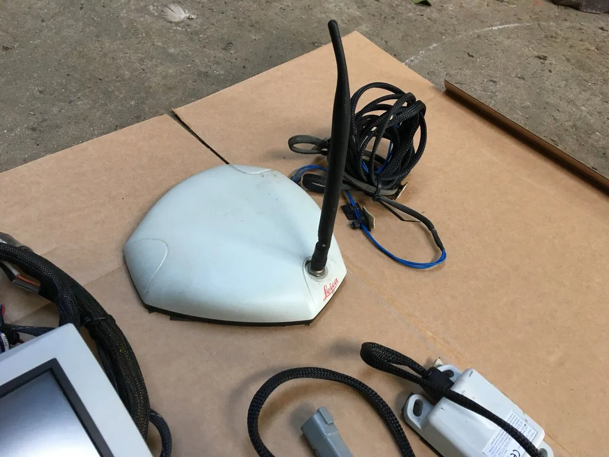 GPS steering system - Image 3