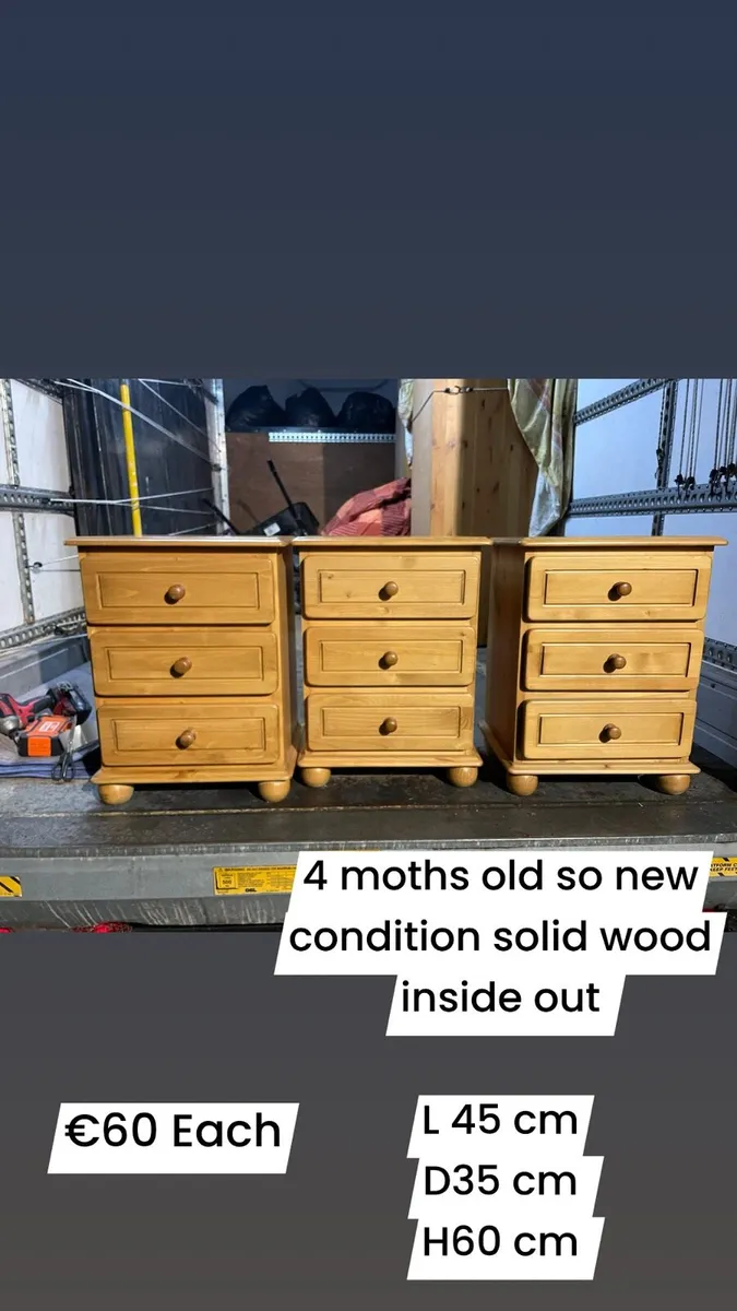 3 oak lockers - Image 1