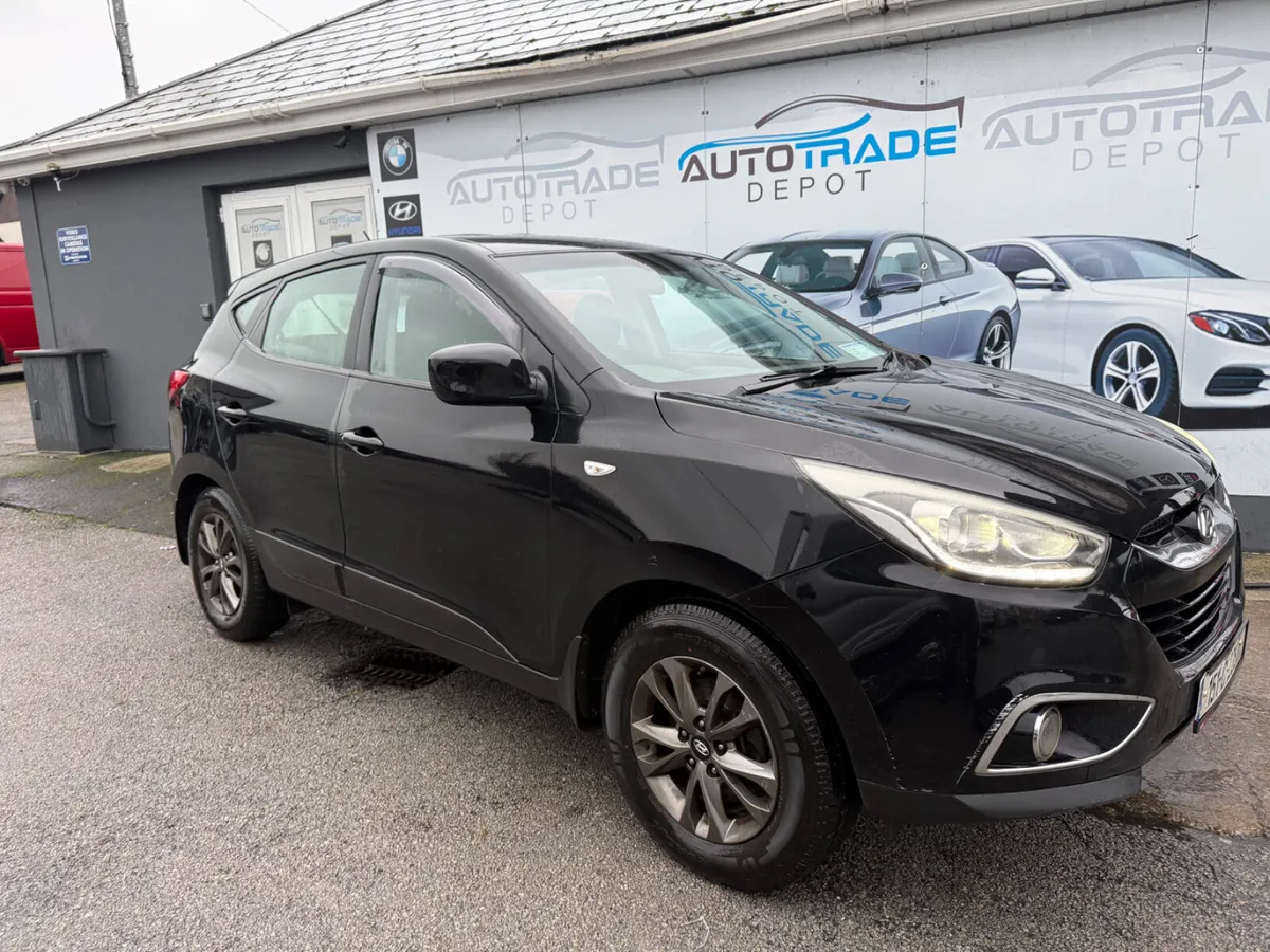 HYUNDAI  2015 TAXED /NCTD - Image 1