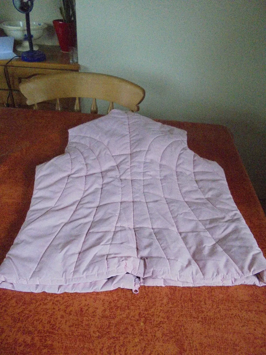 Ladies Pink Gilet Jacket for Sale - Image 2