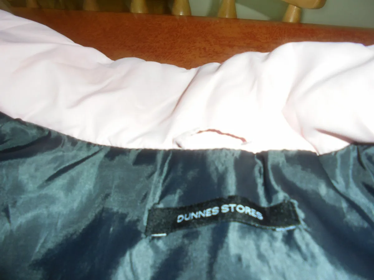 Ladies Pink Gilet Jacket for Sale - Image 4