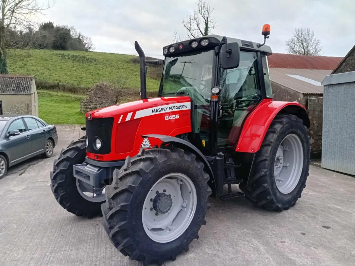 Massey Ferguson 5455 - Image 2
