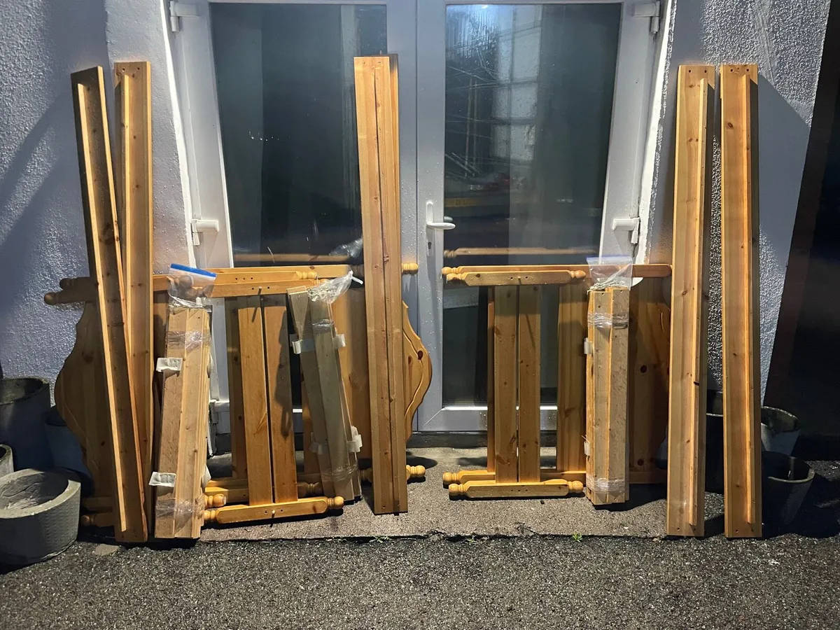 3 pine single bed frames - Image 3