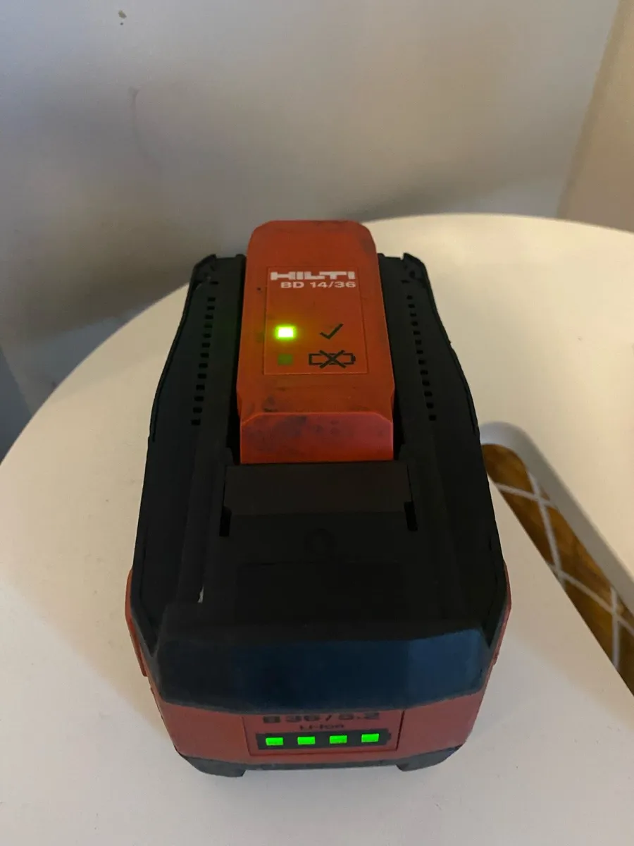 Hilti 36v batteries - Image 3