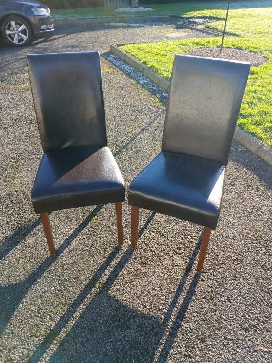 Kitchen chairs - Image 2