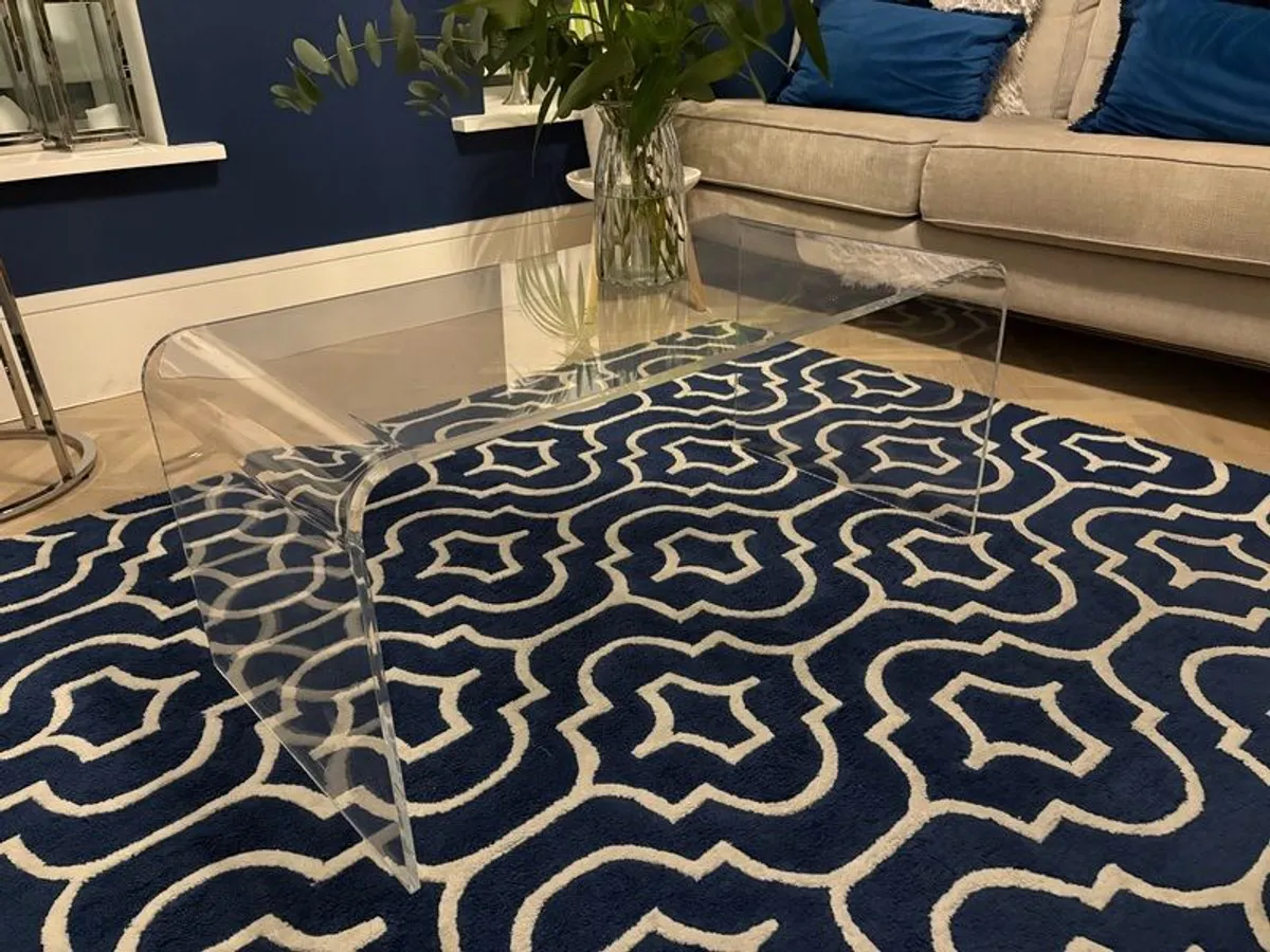 Contemporary clear coffee table for sale - Image 2
