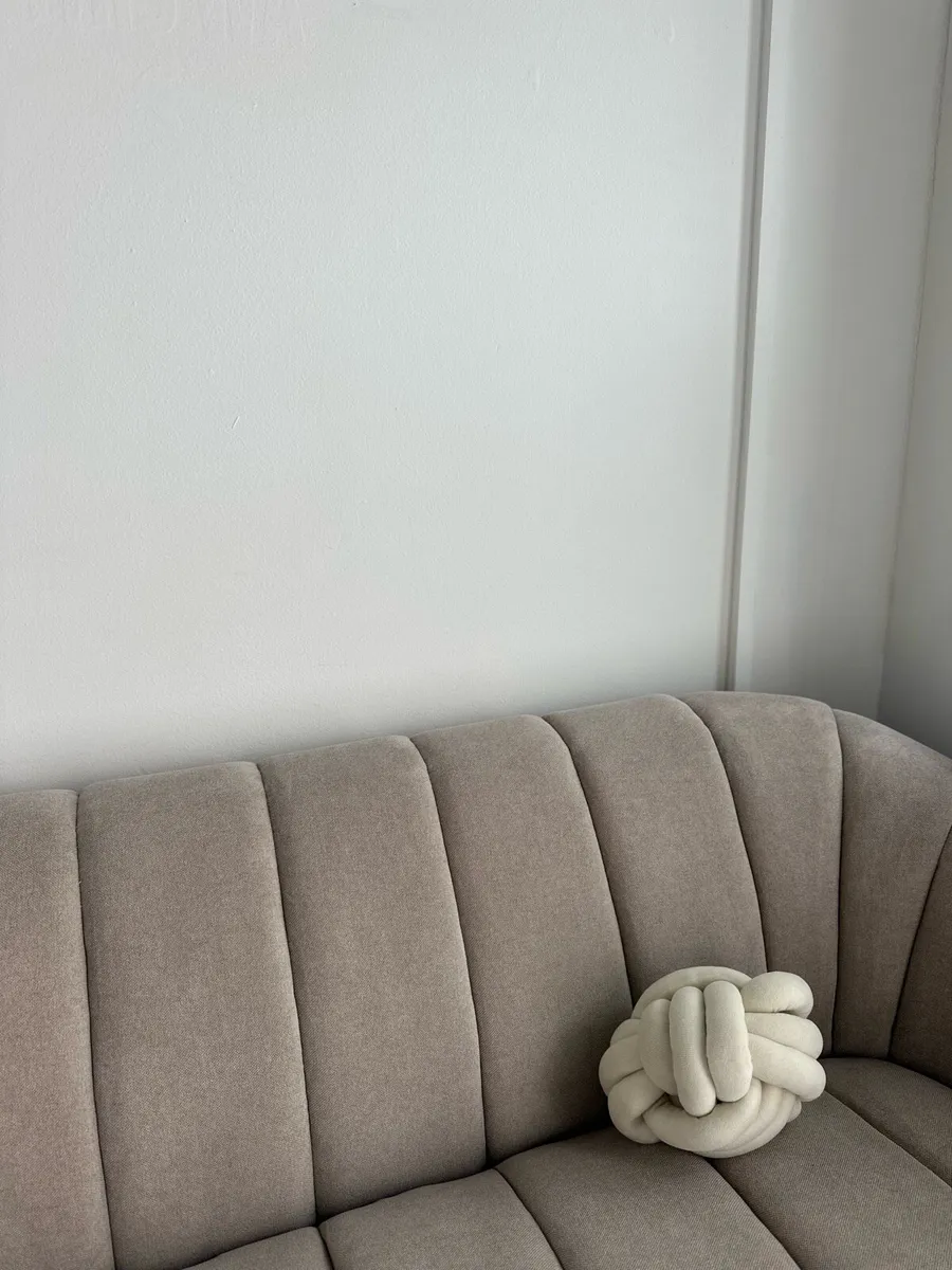 HUNDIGE 2 Seater Sofa from JYSK - Image 4