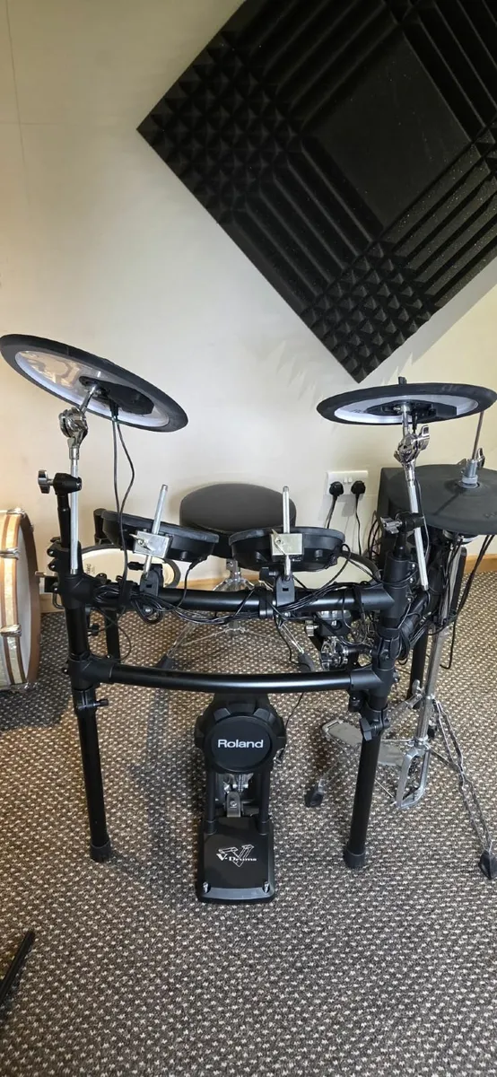 Roland TD-25 Electric Drum Kit - Image 1