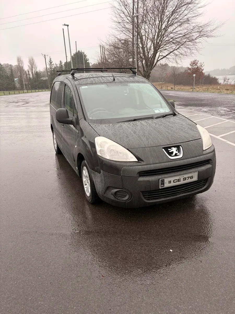 Peugeot partner 2011 1.6 diesel - Image 2