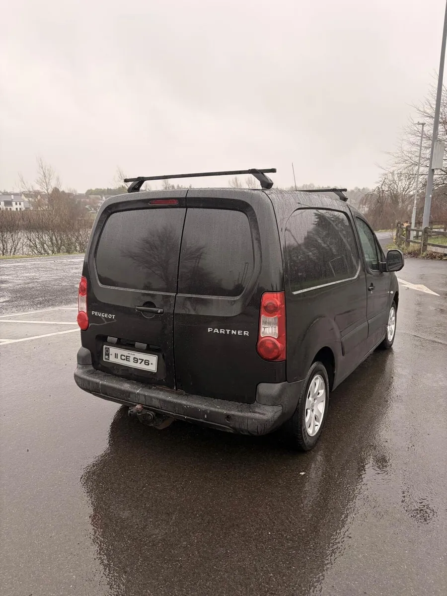 Peugeot partner 2011 1.6 diesel - Image 3