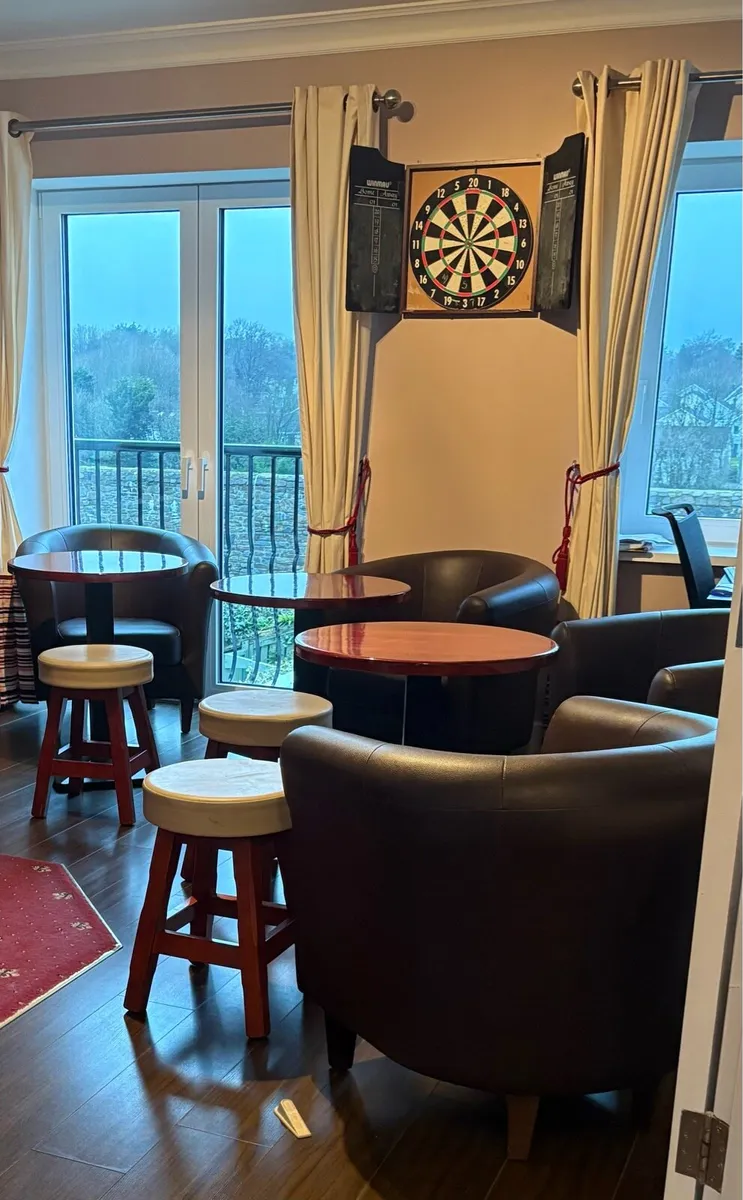 Home bar/cafe/lounge furniture set - Image 1