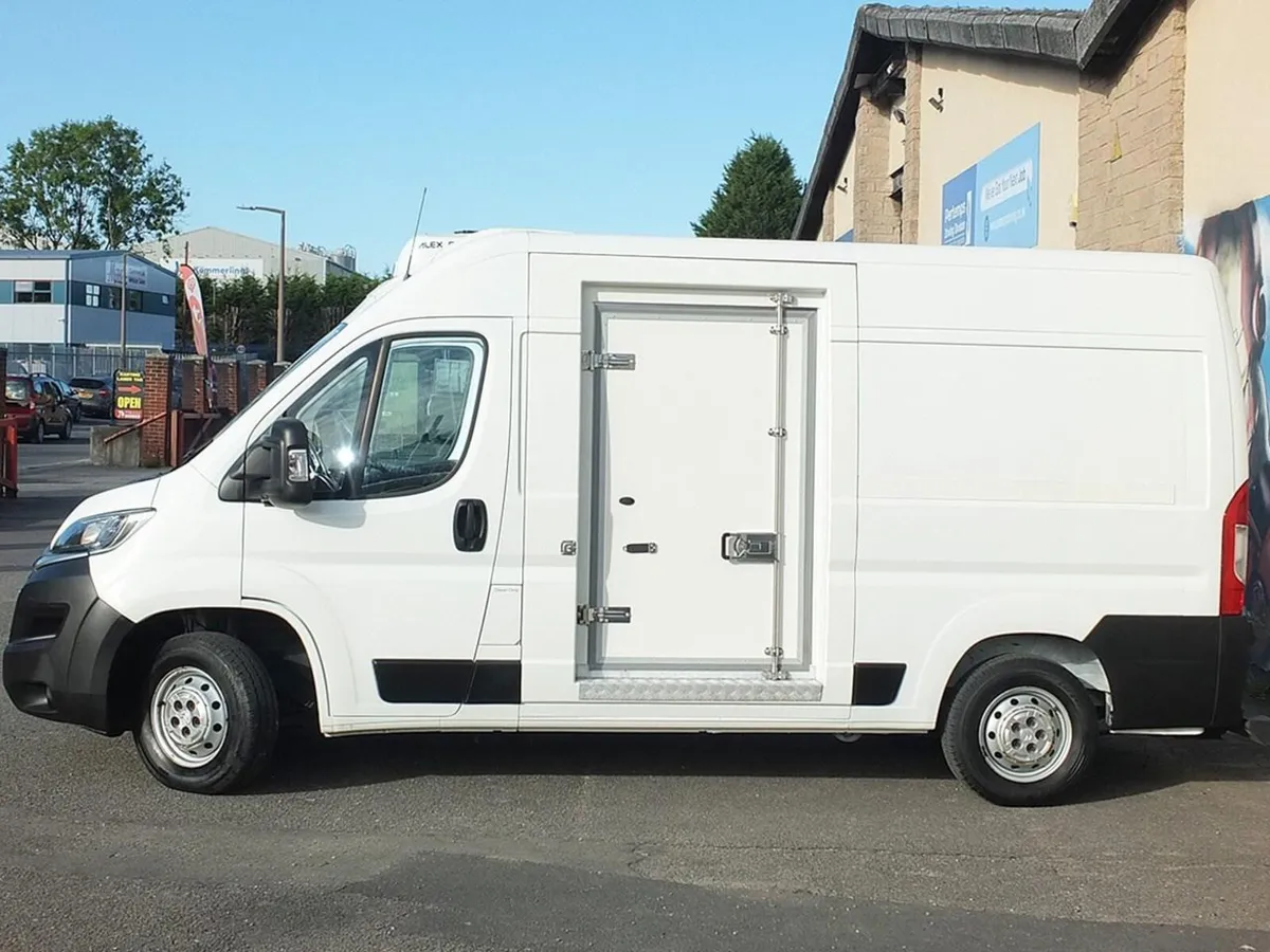 2020 Citroen Relay Refrigerated Van - Image 1