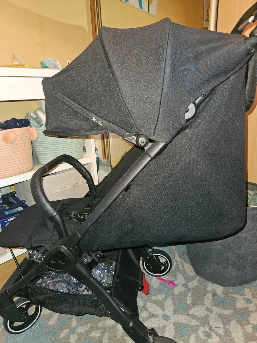 Stroller - Image 1