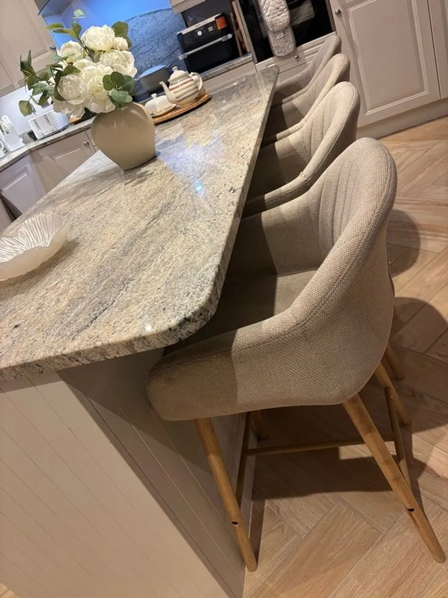 Bar stools x4 - Image 1