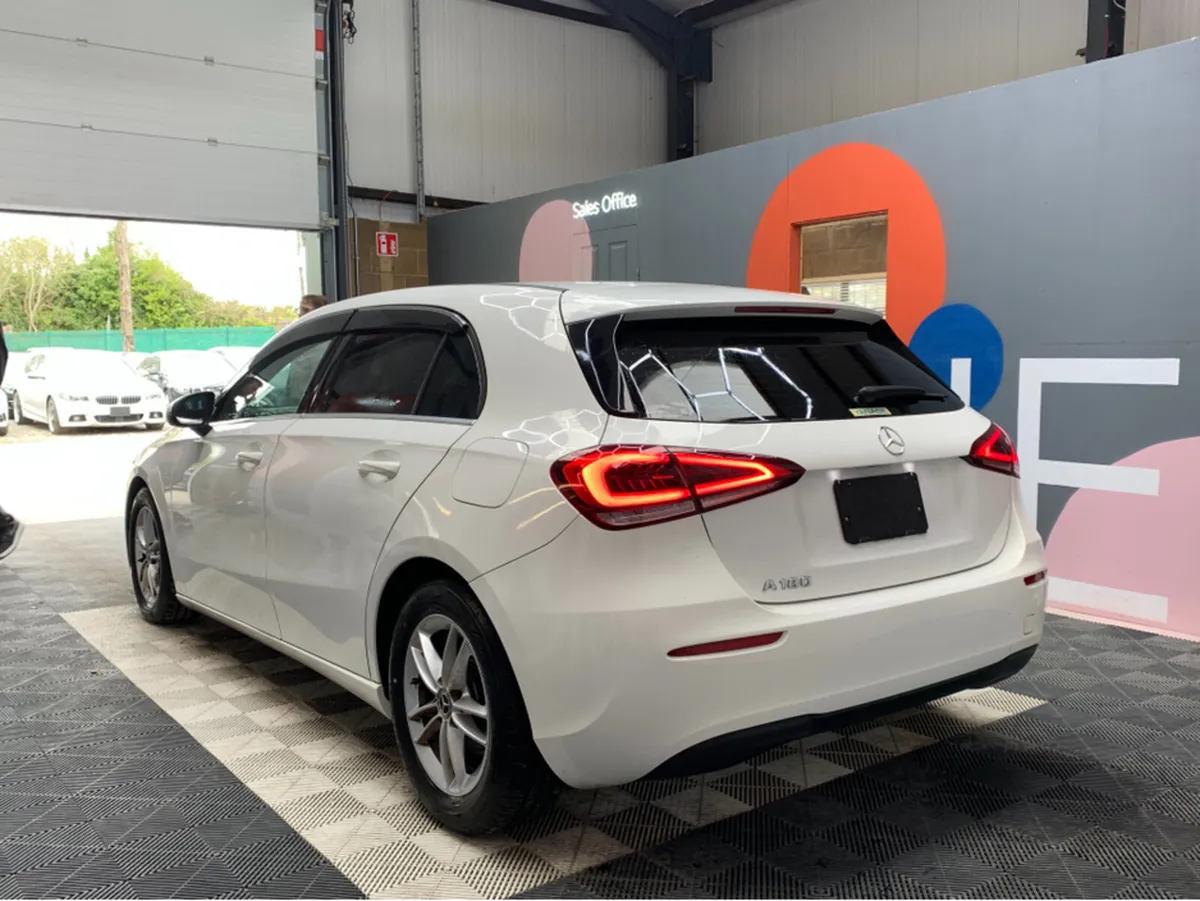 Mercedes-Benz A-Class 2019 A180 AUTOMATIC MERCEDES - Image 4