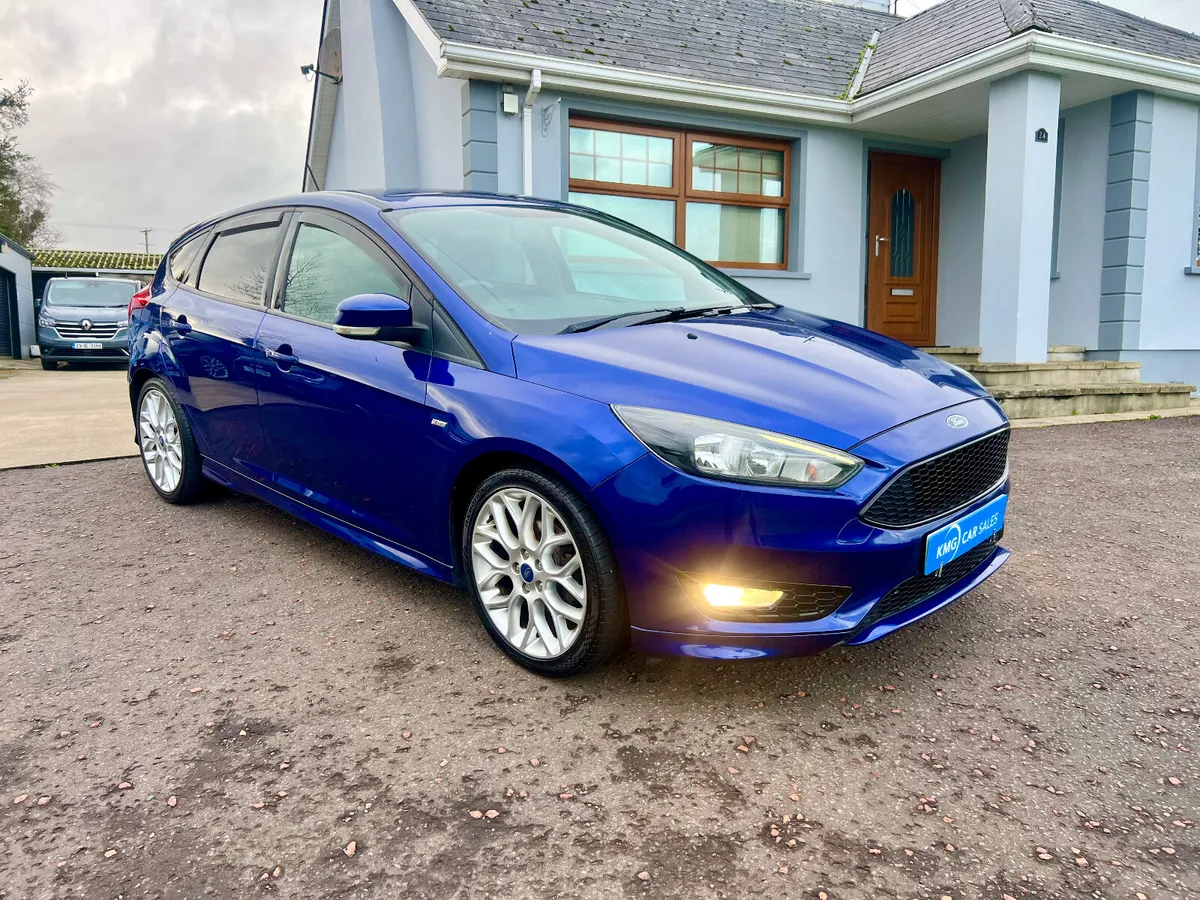 2017 Ford Focus 1.5 TDCI ST Line - Image 3