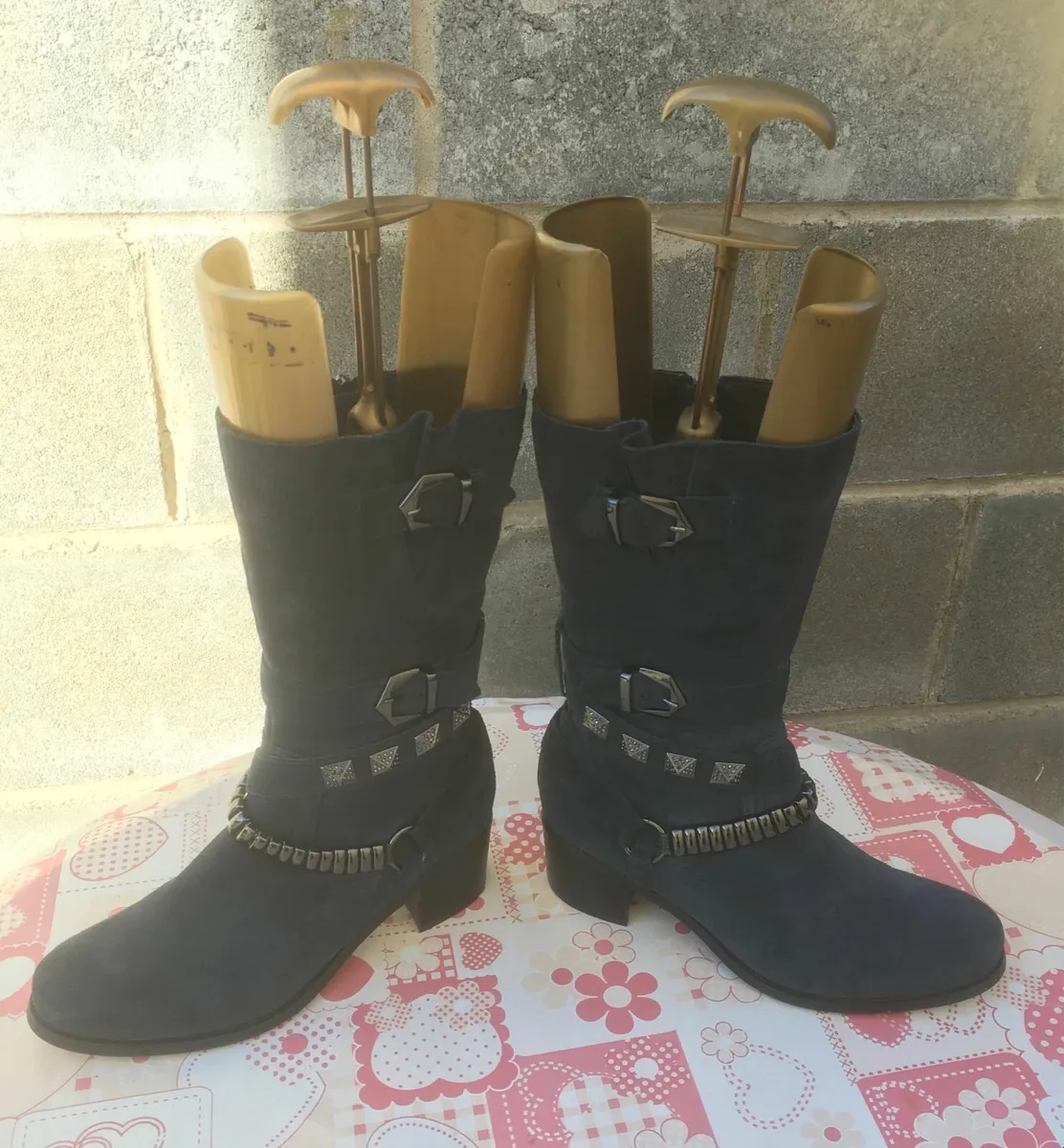 NEW MamZelle Suede Boots, Size 41 - Image 3