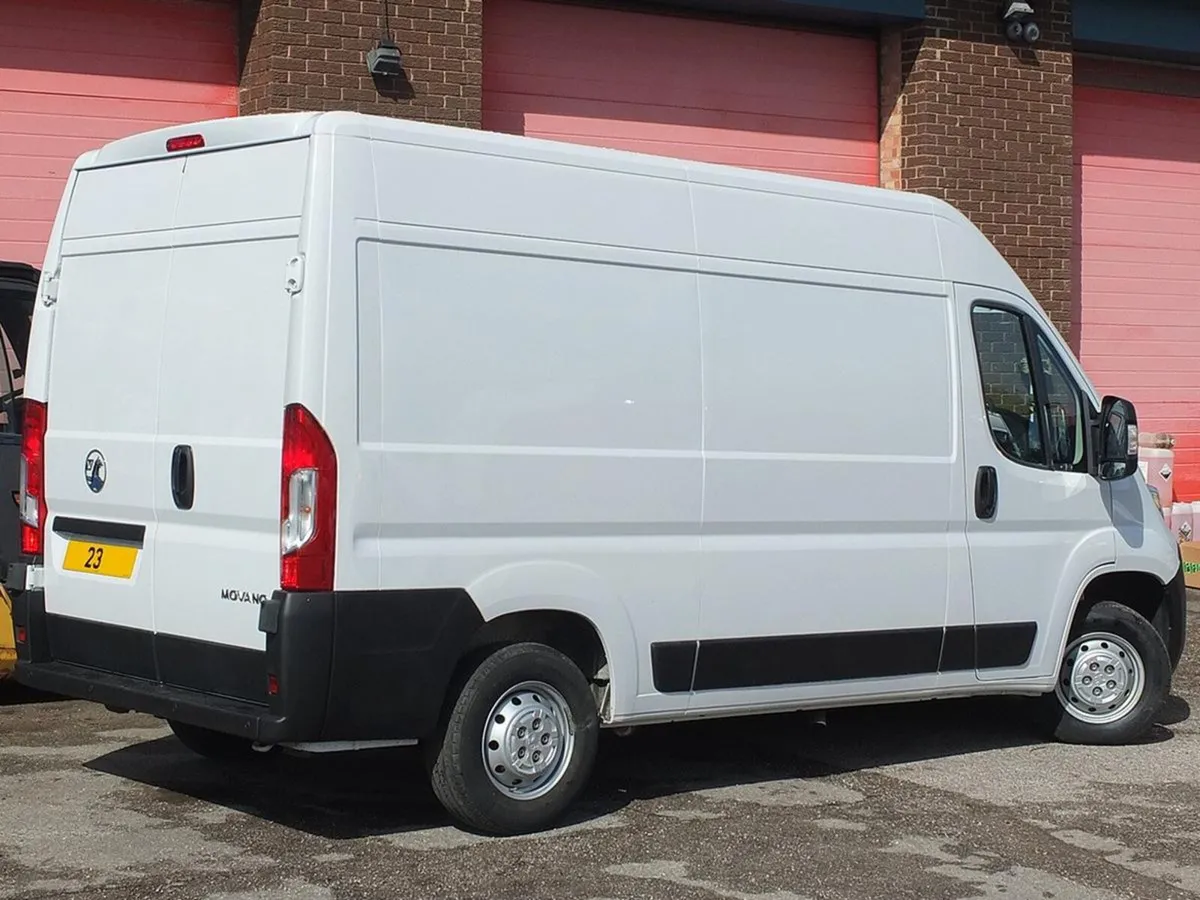 2023 Vauxhall Movano Panel Van - Image 2