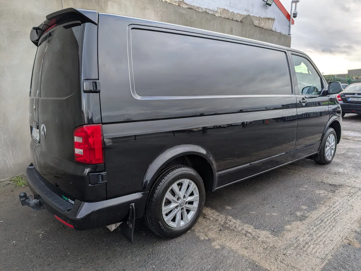 2019 Volkswagen Transporter LWB Highline 150HP - Image 3