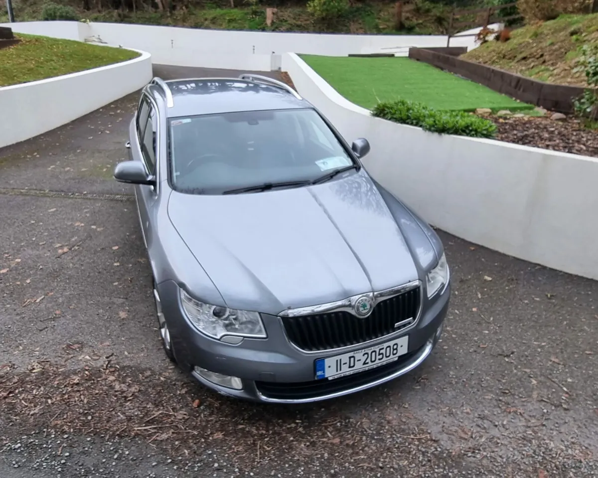 Skoda Superb - Image 1