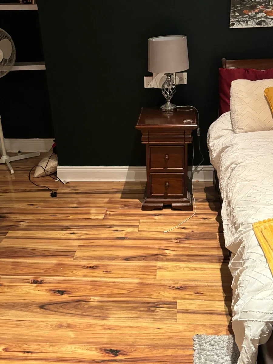 Bedroom furniture - Image 3