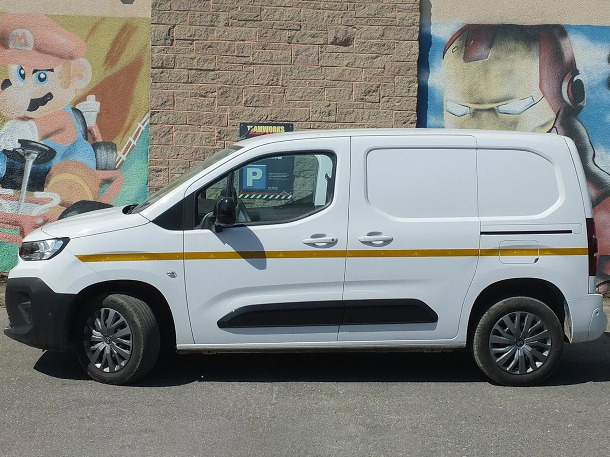 2024 Citroen Berlingo Small Panel Van - Image 1