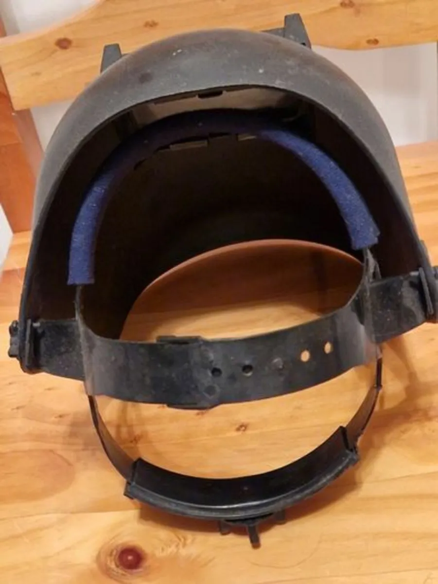 Welders Mask - Image 1