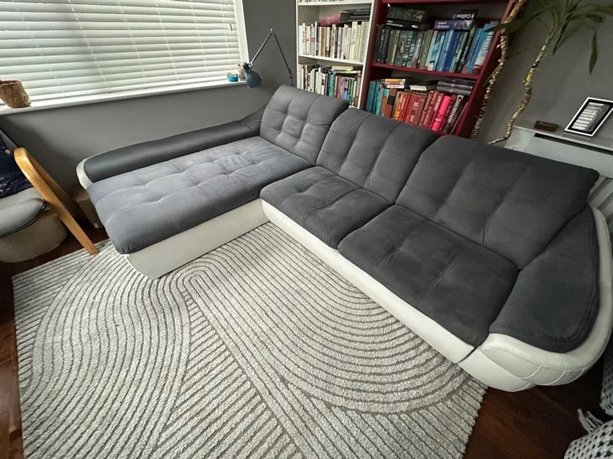Corner Sofabed - Image 1