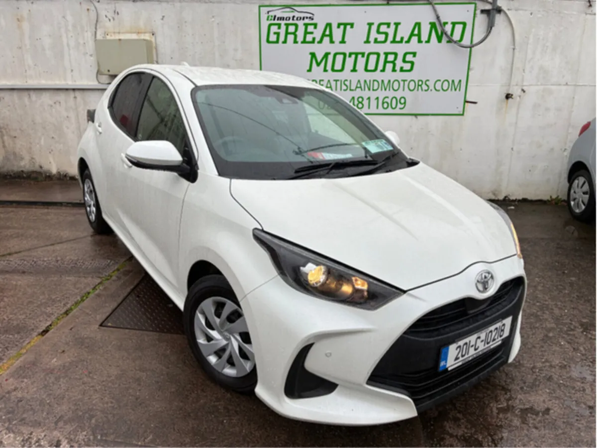Toyota Yaris 1.0i PETROL AUTOMATIC - Image 1