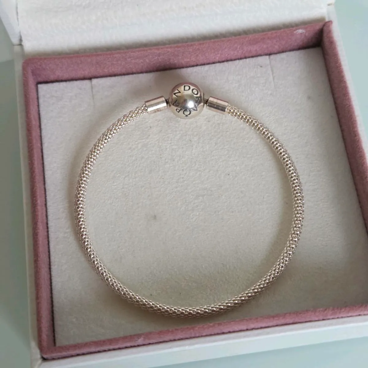 Pandora mesh bracelet perfect condition - Image 1