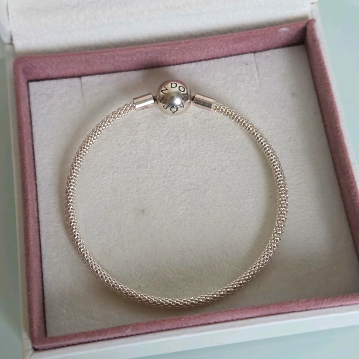 Pandora mesh bracelet perfect condition - Image 3