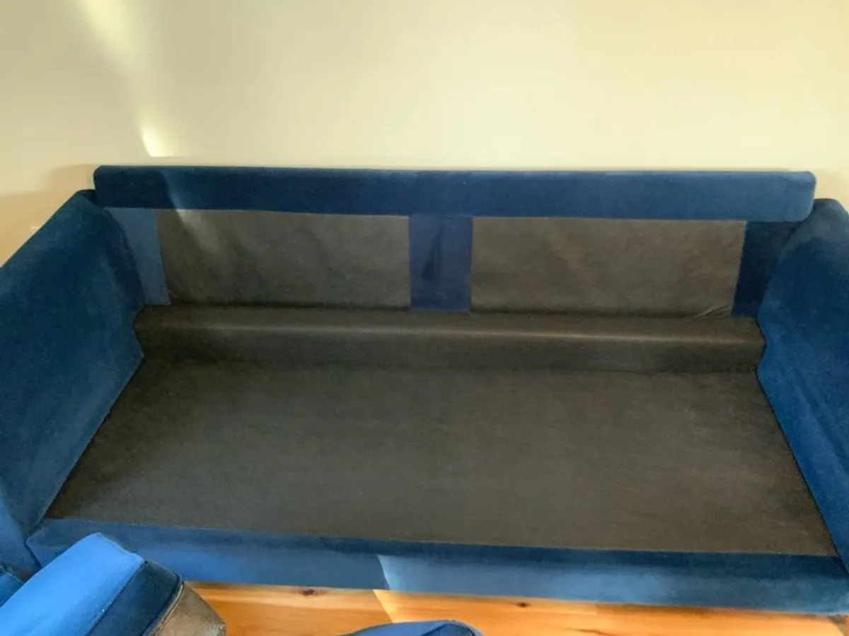 couc3 seater + 1 + 1 - Image 2