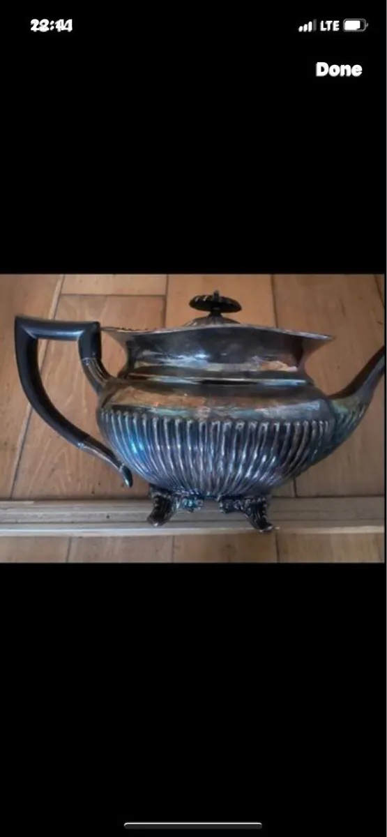 Silver plated teapot,sugar bowl and jug - Image 2
