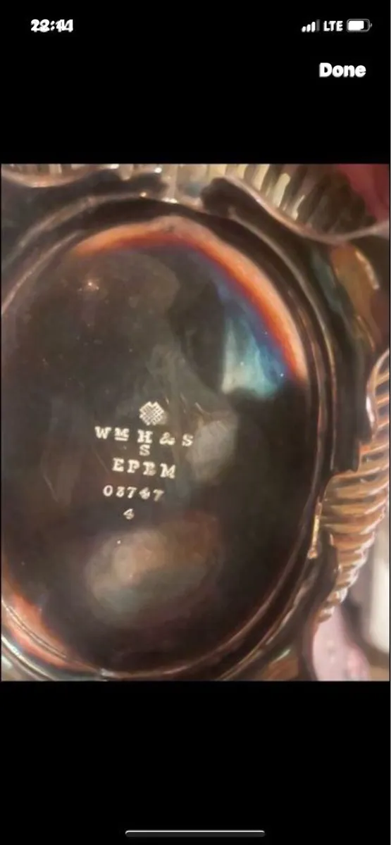 Silver plated teapot,sugar bowl and jug - Image 4