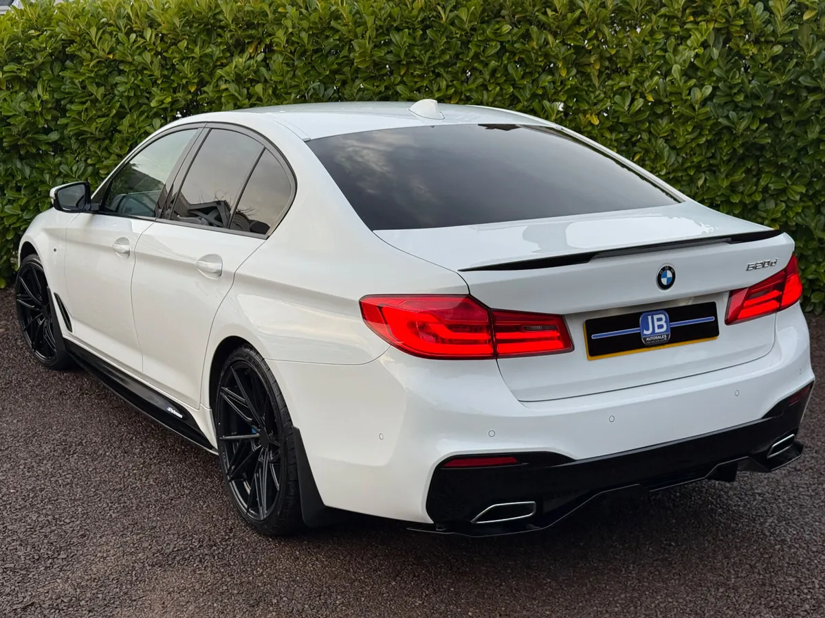BMW 520D M Sport G30 Auto 2019 - Image 2